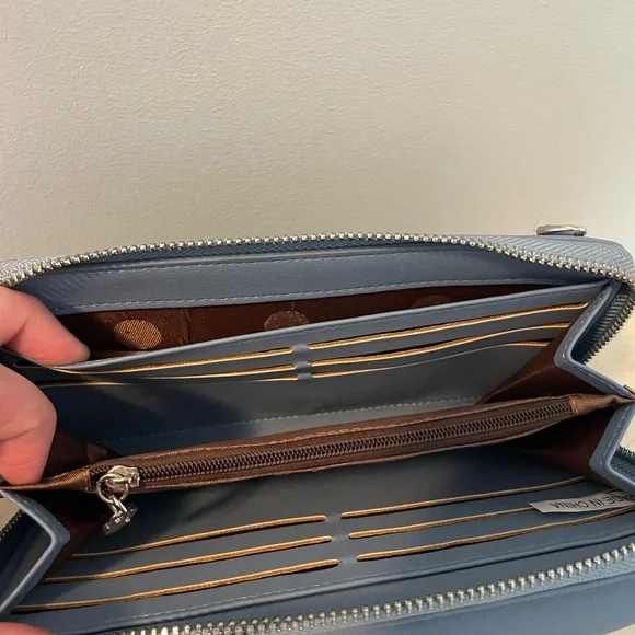 Forever Young Light Blue Wallet - Picture 7 of 9